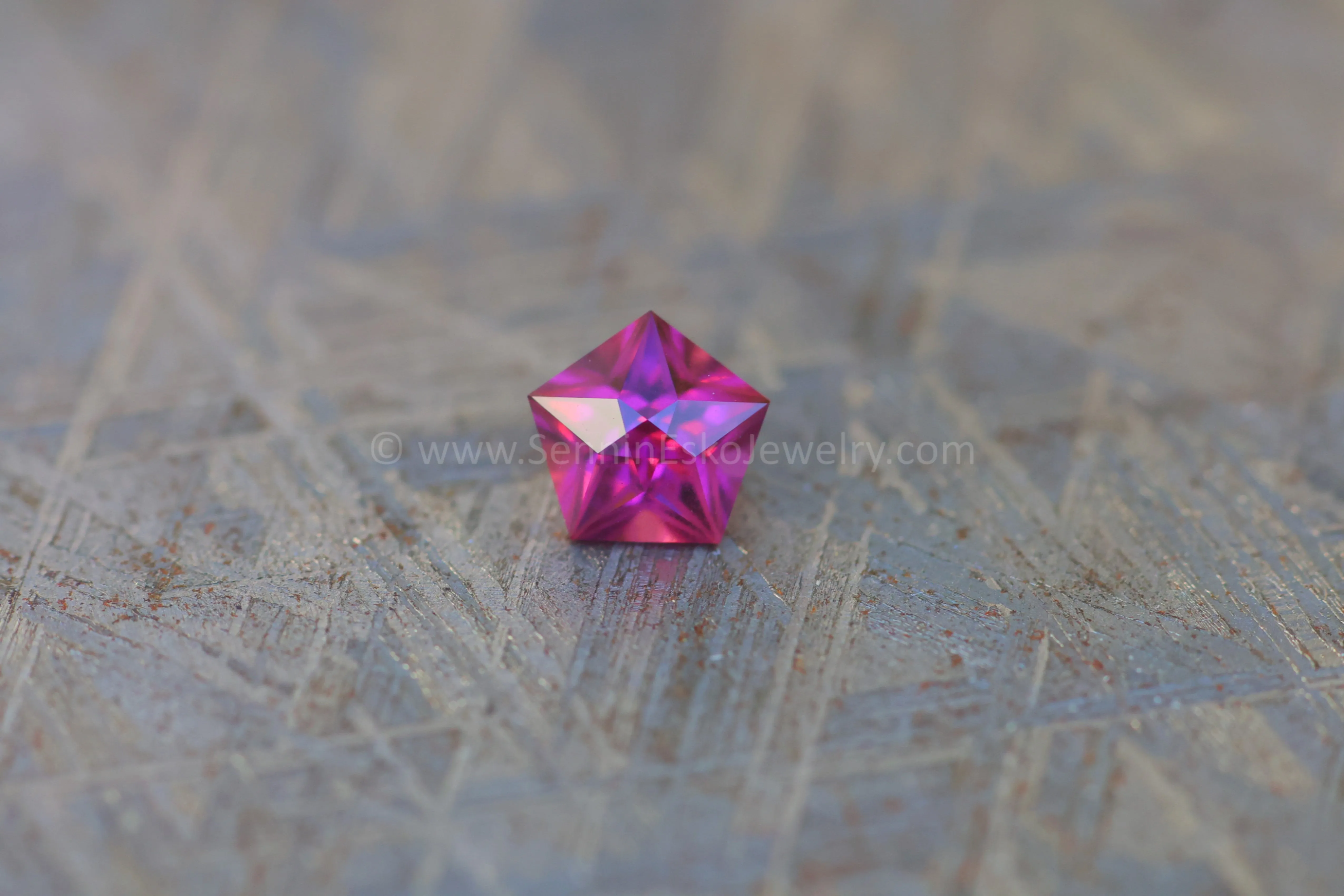 0.95 carat Star Cut Purple Garnet - 5.8mm