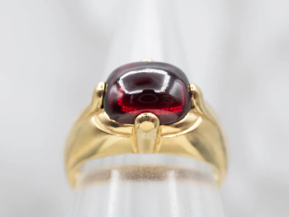 18K Yellow Gold Vintage Garnet Cabochon Solitaire Ring