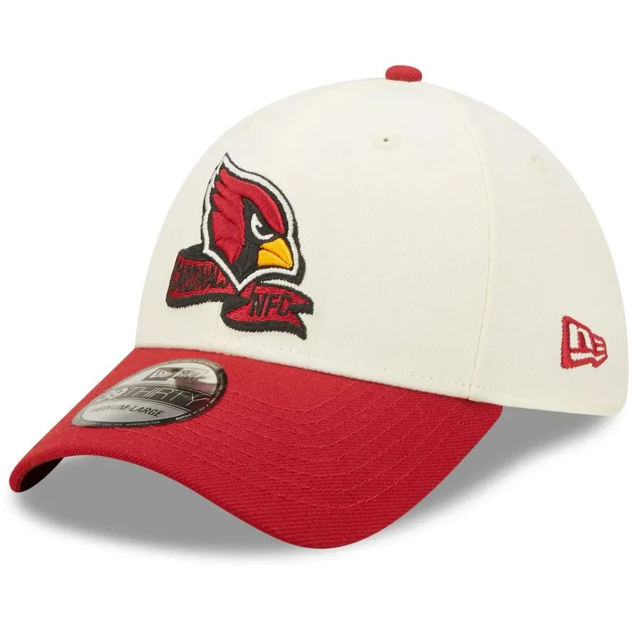 Arizona Cardinals New Era 39THIRTY 2022 Sideline Cream/Red Two Tone Flex Hat