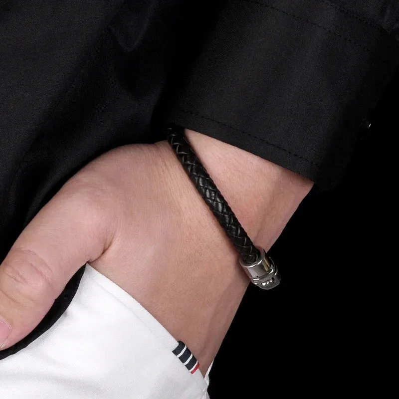 Classic minimalist bracelet