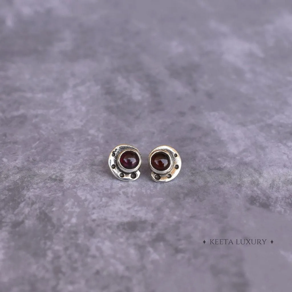 Marine Muse -  Garnet Stud