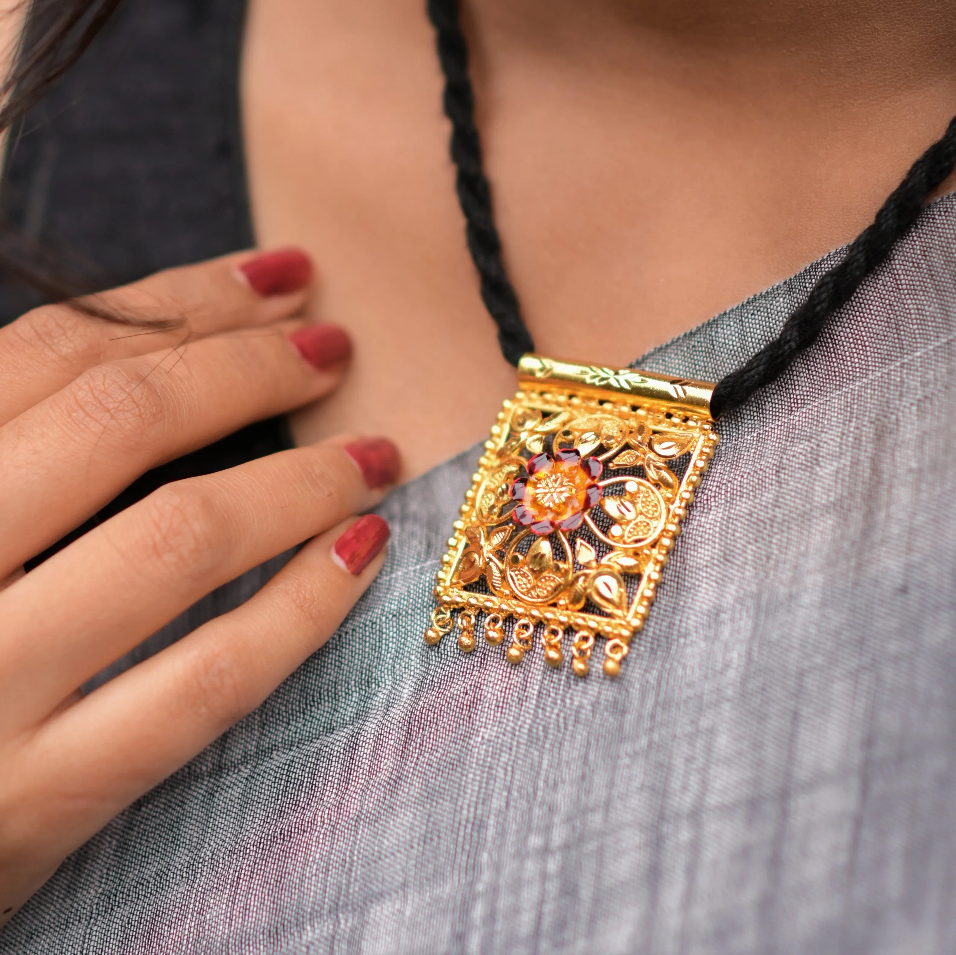 Square Locket With Black Tassel And Earrings set