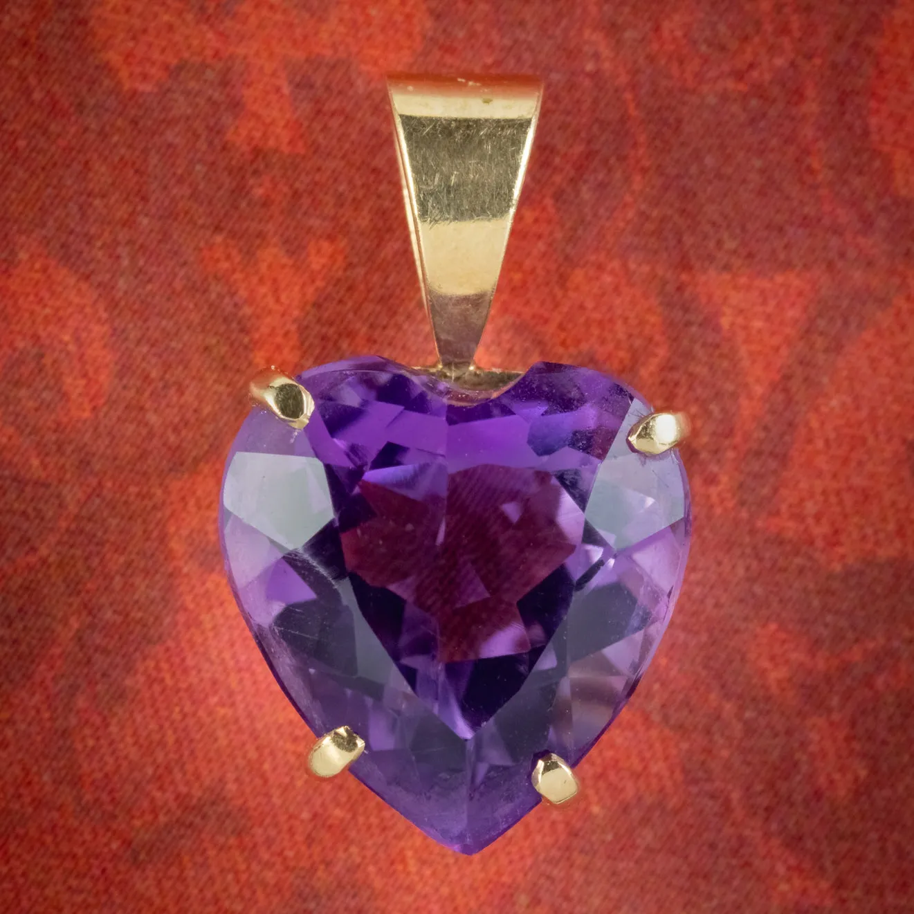 Vintage Amethyst Heart Pendant 14ct Gold