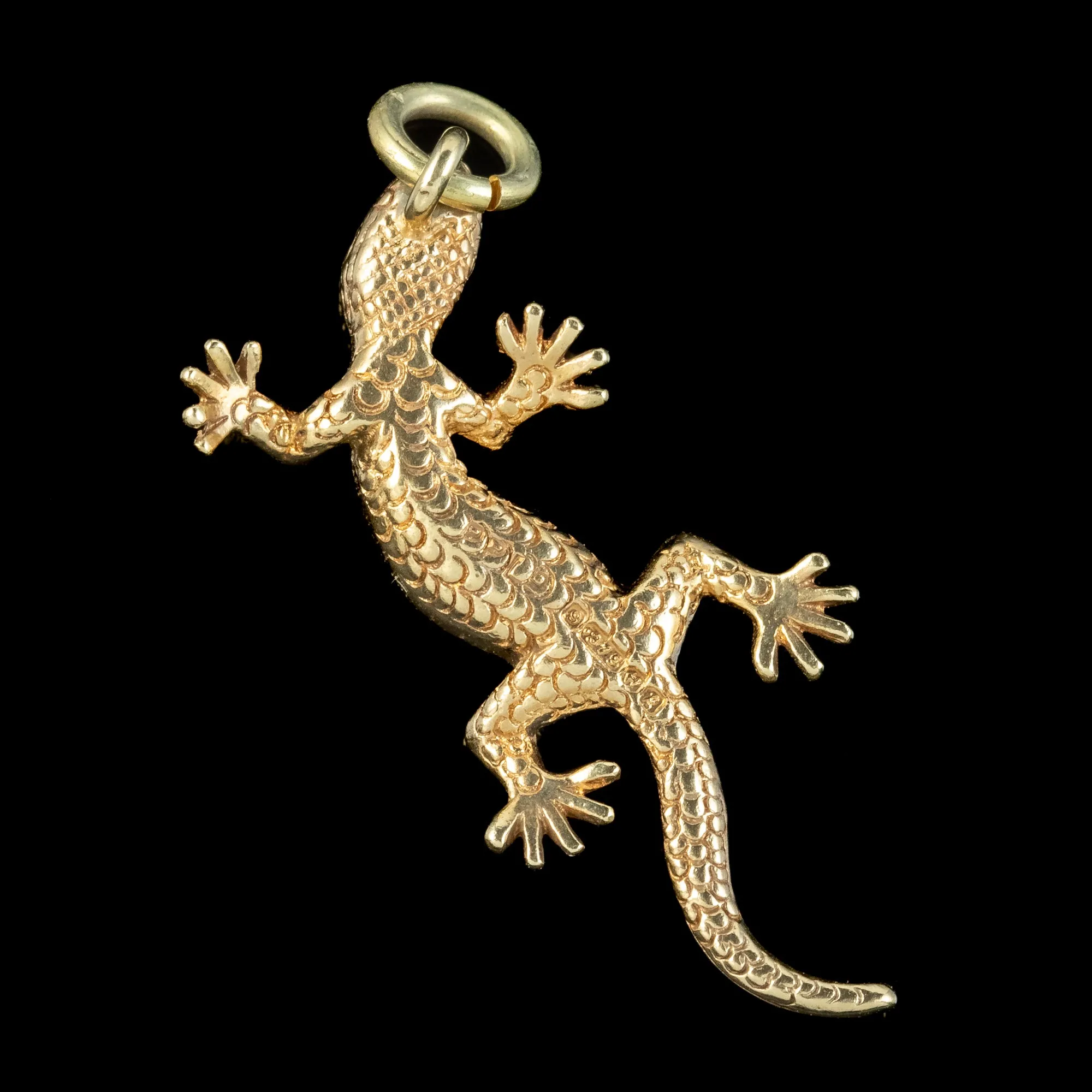 Vintage Lizard Charm Pendant 9ct Gold